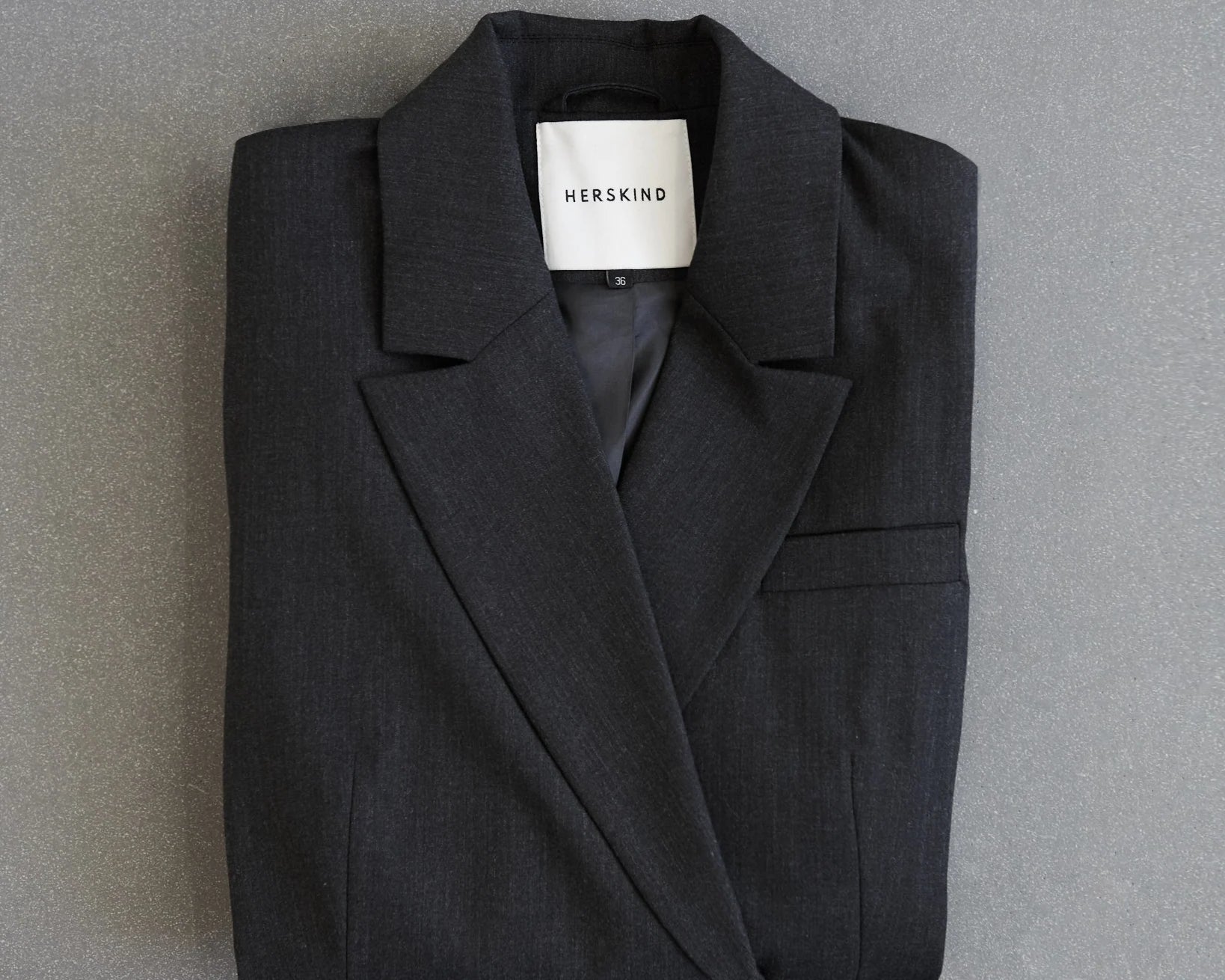 TAILORING / SUITS