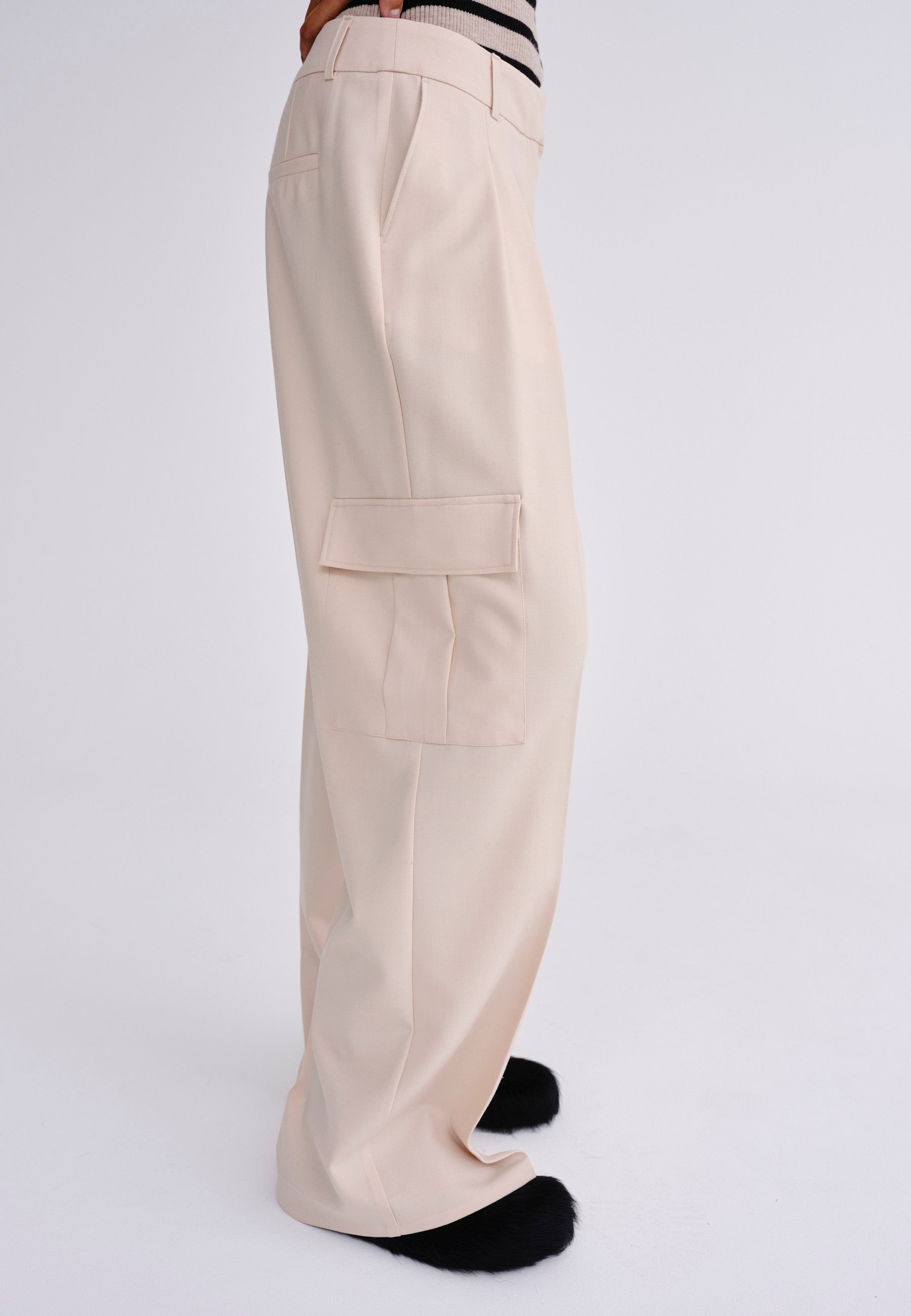 パンツ HERSKIND Trousers Herskind Pinky Pants Light Grey. Shop Women's Pants Online